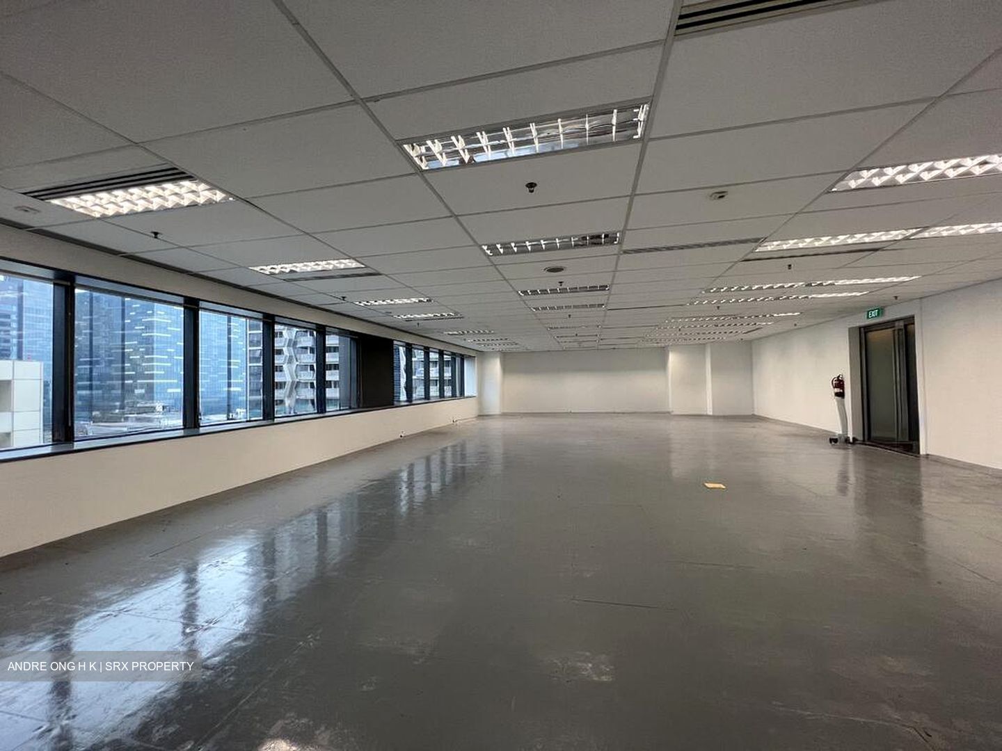 Oue Downtown (D1), Office #594020161